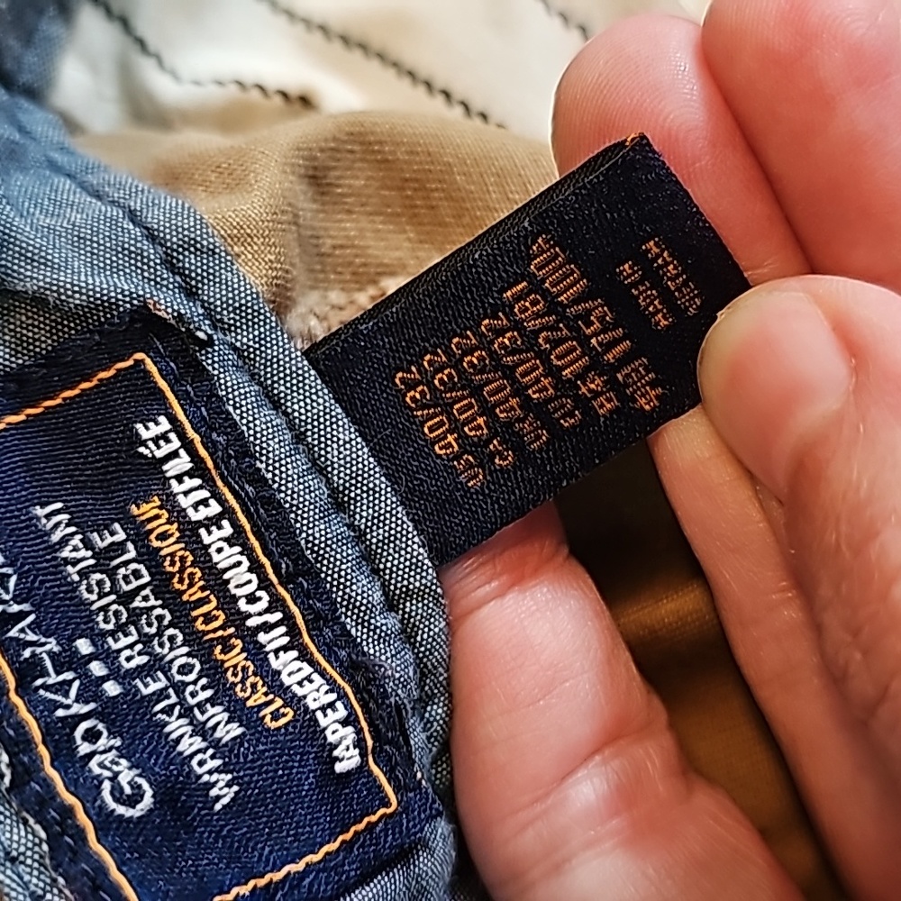 GapKhakis In Excellent pre-loved condition, Men's size 40/32 - Picture 5 of 6